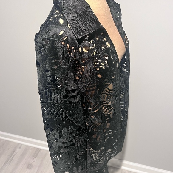 Chico’s The Travelers™ Collection Black Lace Jacket - Picture 6 of 11